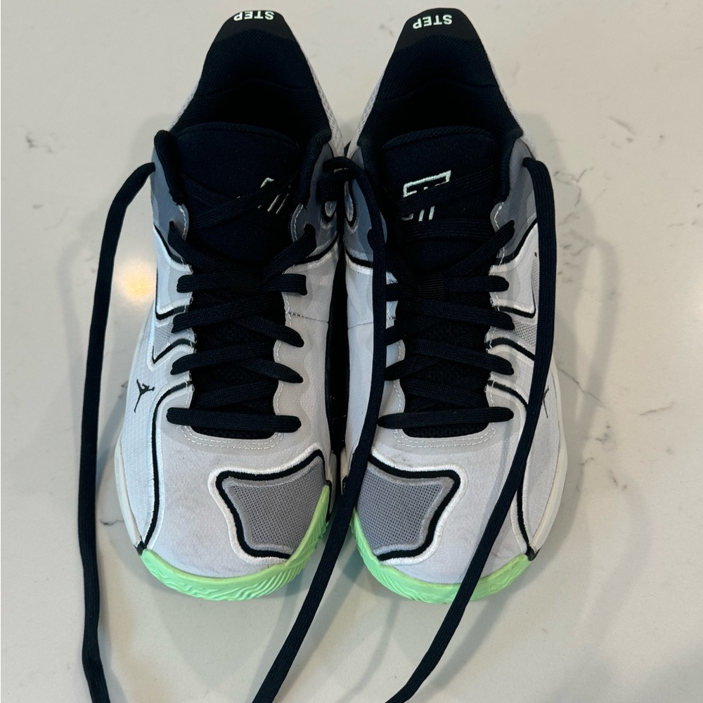 Nike Kids Sneakers - Black and White with Green Accents